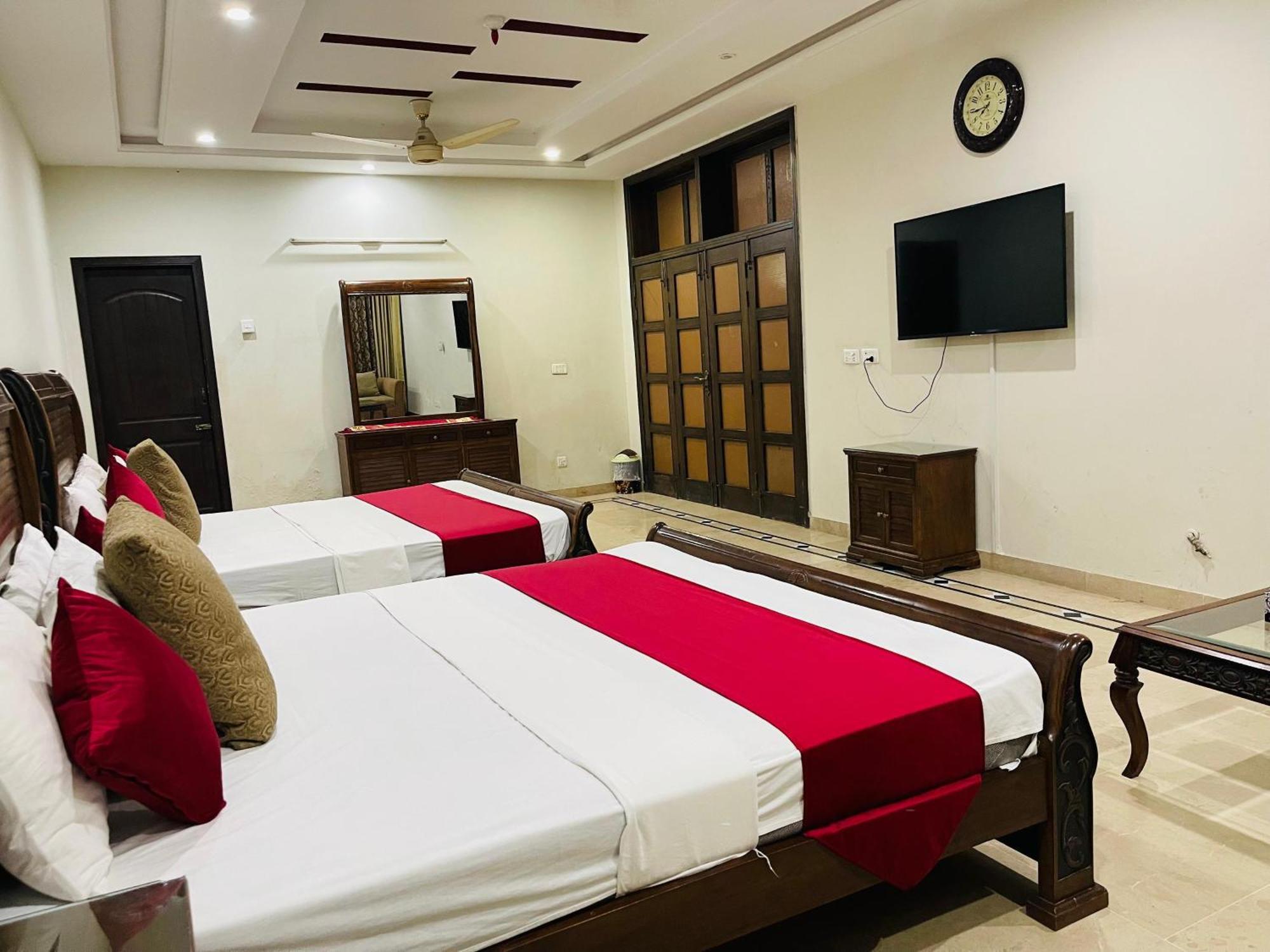 Hotel Clifton Inn كراتشي المظهر الخارجي الصورة